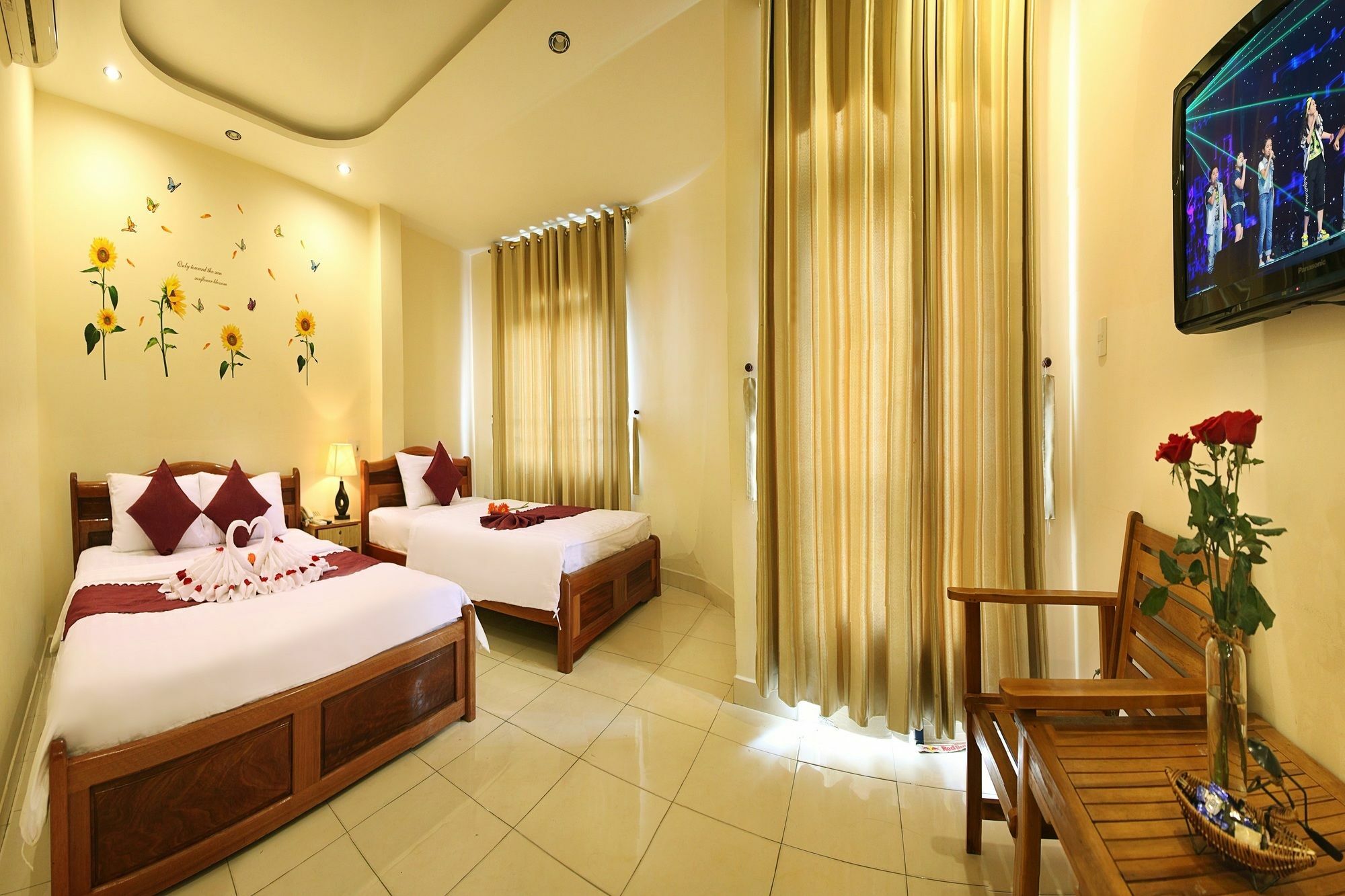 Victori Hotel Danang מראה חיצוני תמונה